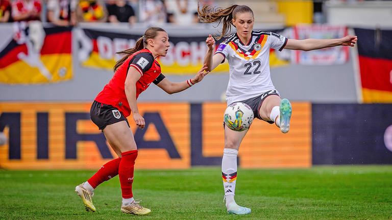Schwache DFB-Frauen blamieren sich in Österreich