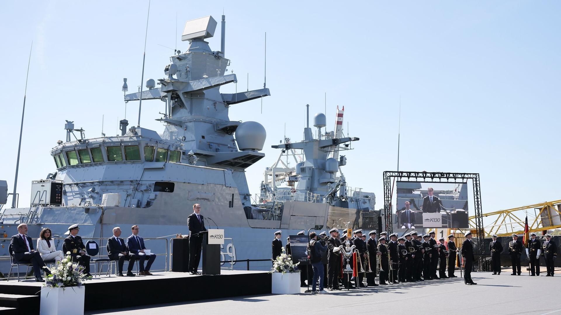 Korvette „Lübeck“ bei Blohm + Voss in Hamburg getauft