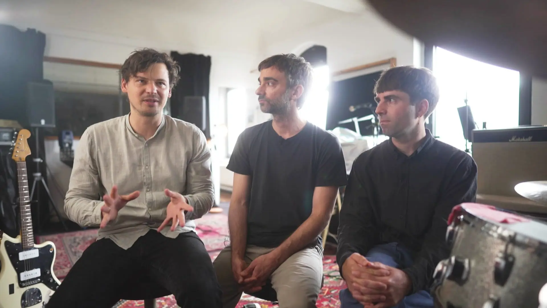 Laut, unbequem und voller Energie: Neuer New Wave-Sound in Hamburg