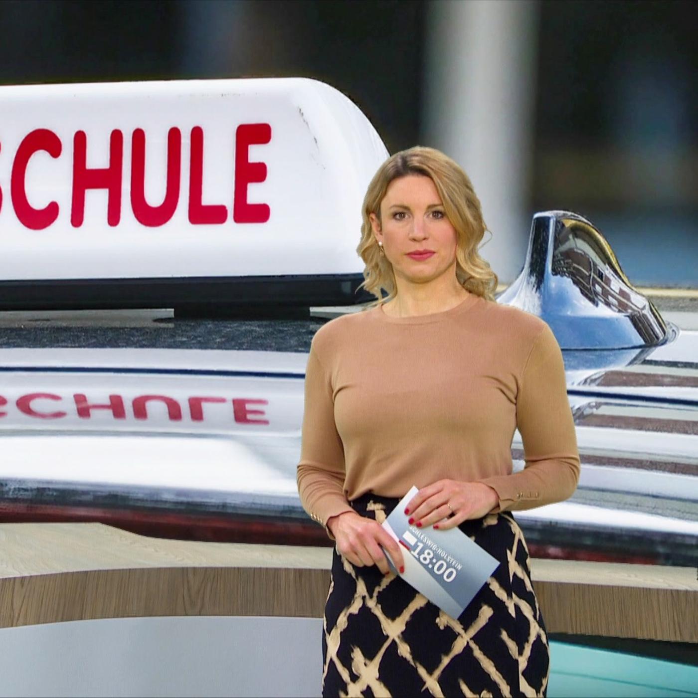 Porno onlayn etuk sochli lezbiyenler kamming Porno yuk