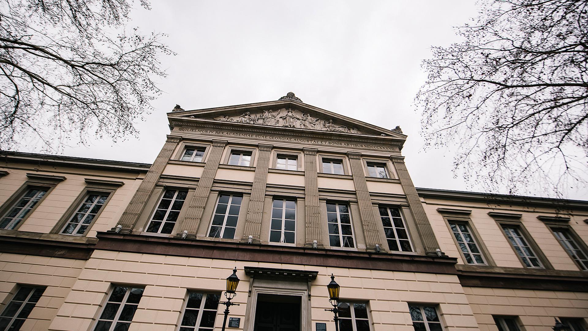 Blick auf die Aula der Georg-August-Universität Göttingen. | NDR, Julius Matuschik