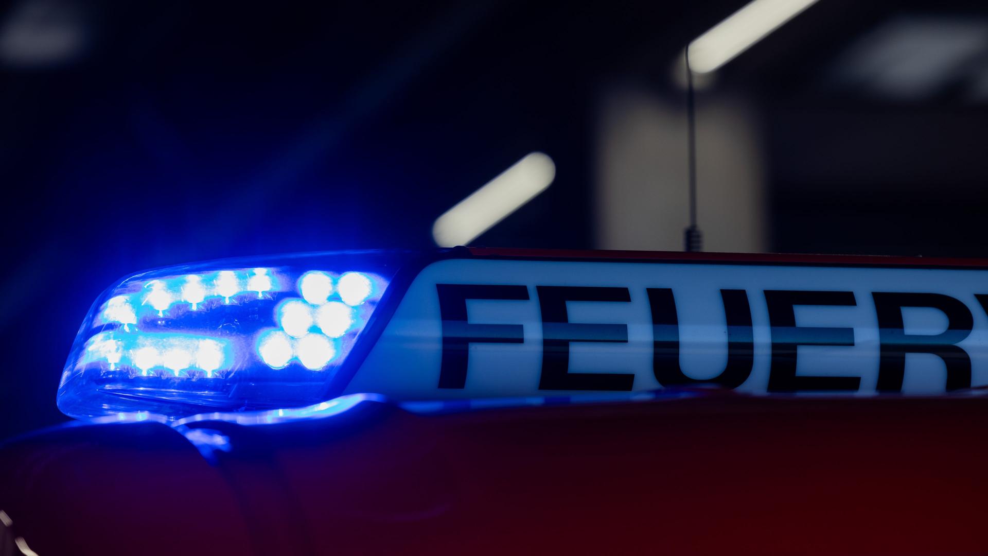 Billstedt: Zwei Autos brennen in Wohngebiet