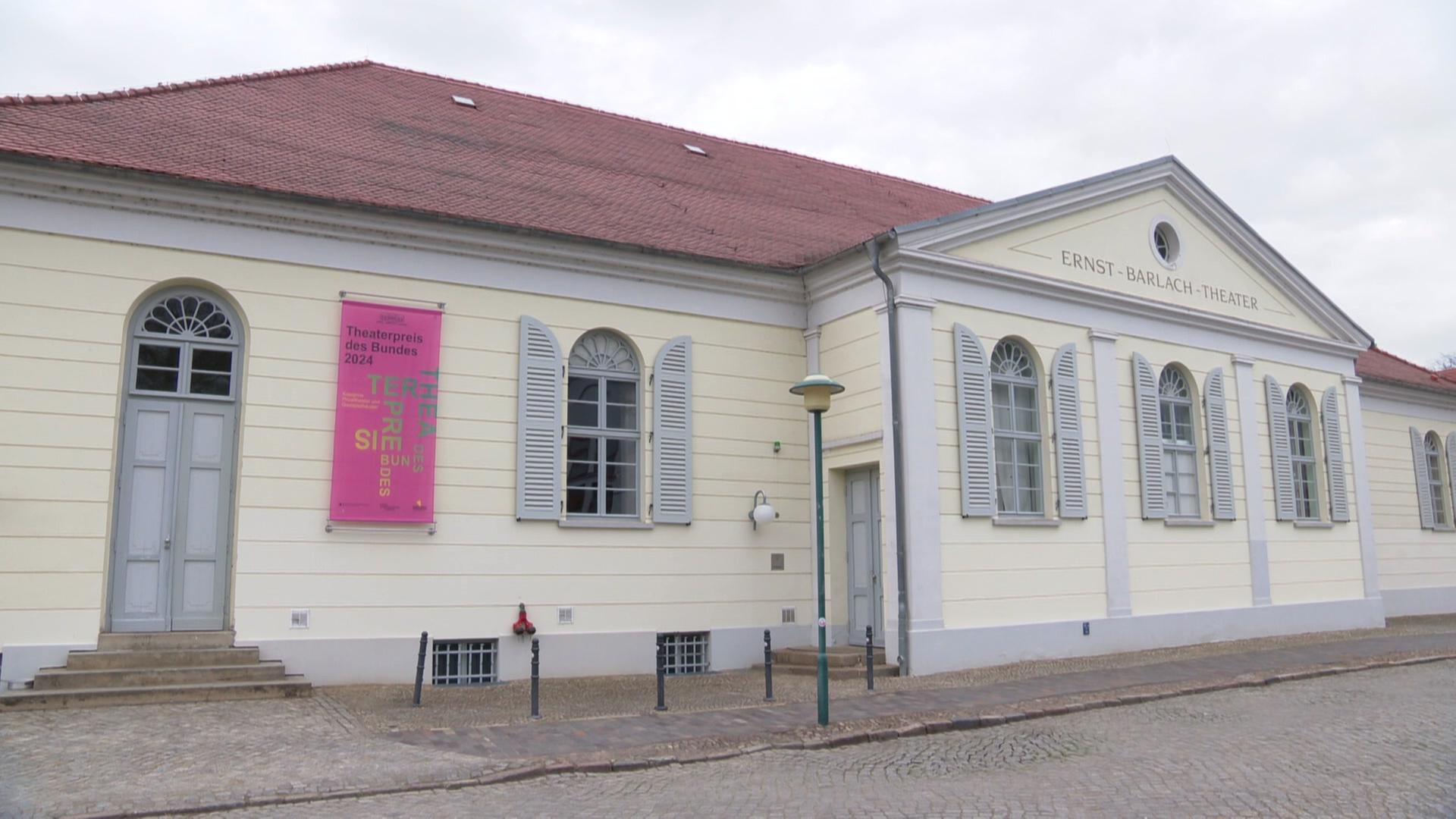 Kooperationsvertrag für Güstrower Theater